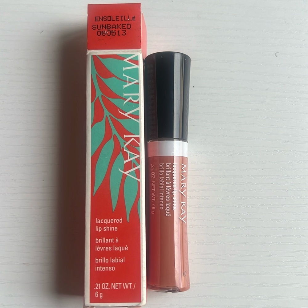 Lacquered Lip Shine May Kay NEW